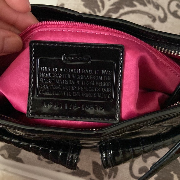 Coach - Picture 11 of 12